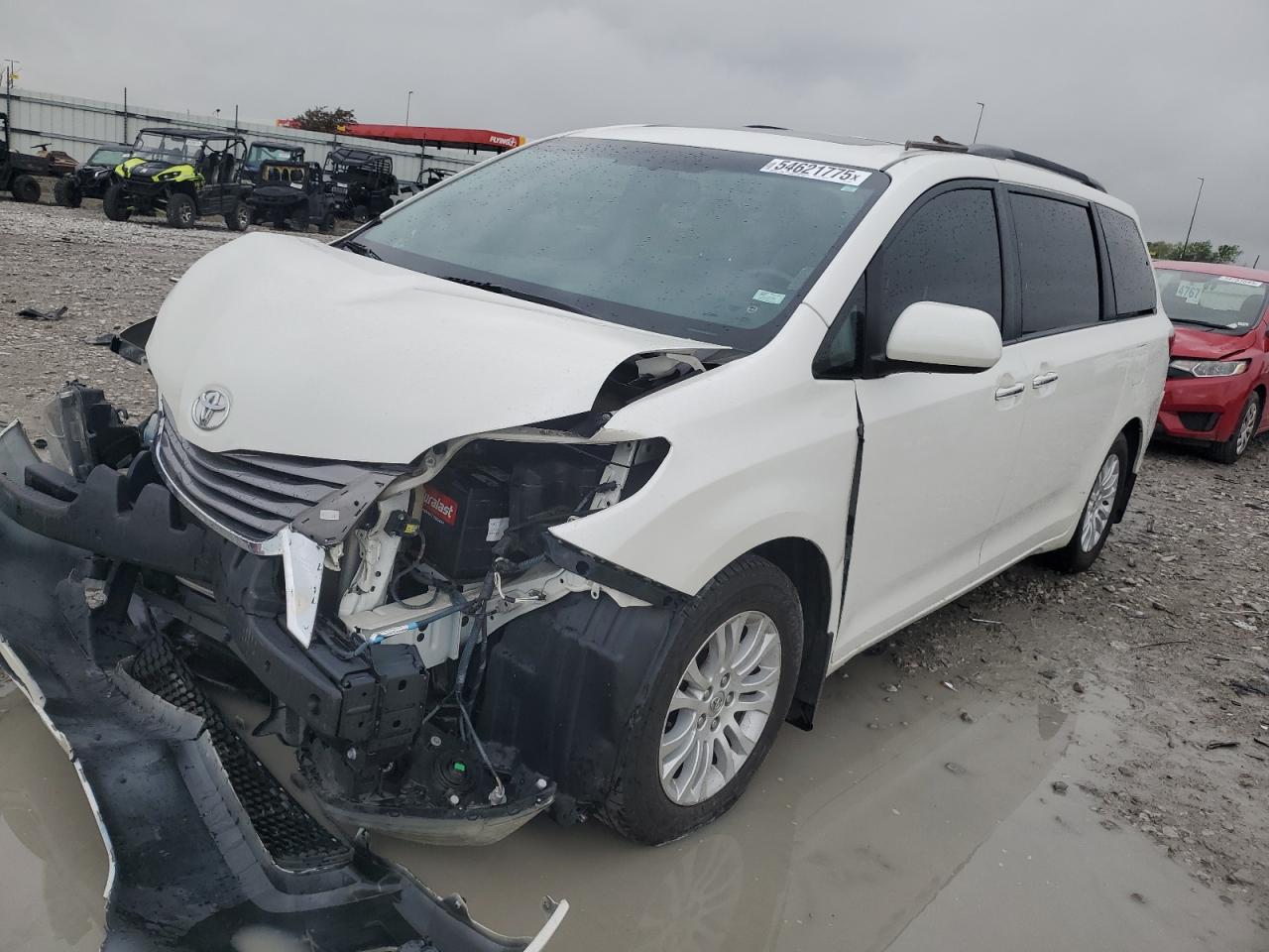TOYOTA SIENNA XLE