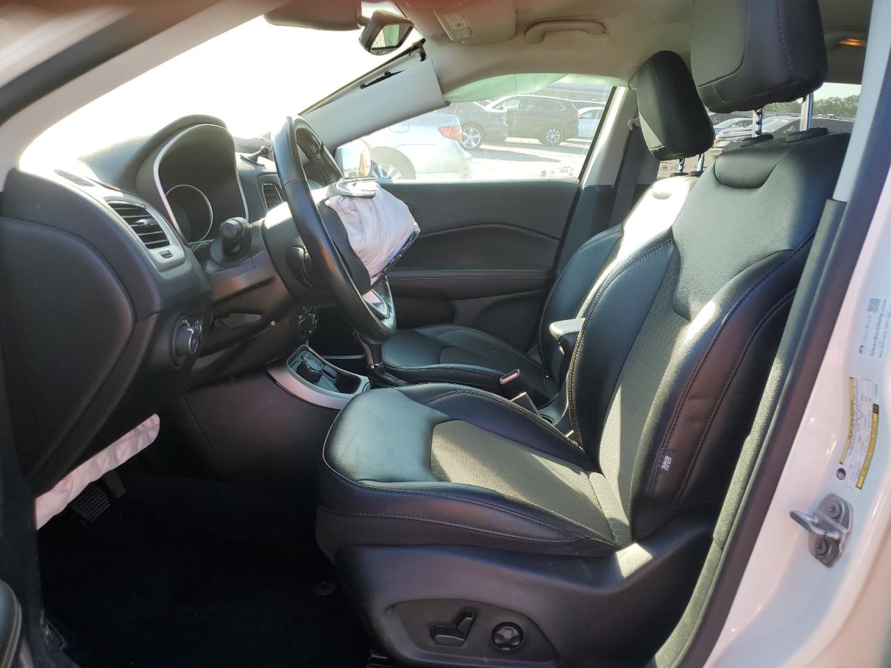 JEEP COMPASS LATITUDE