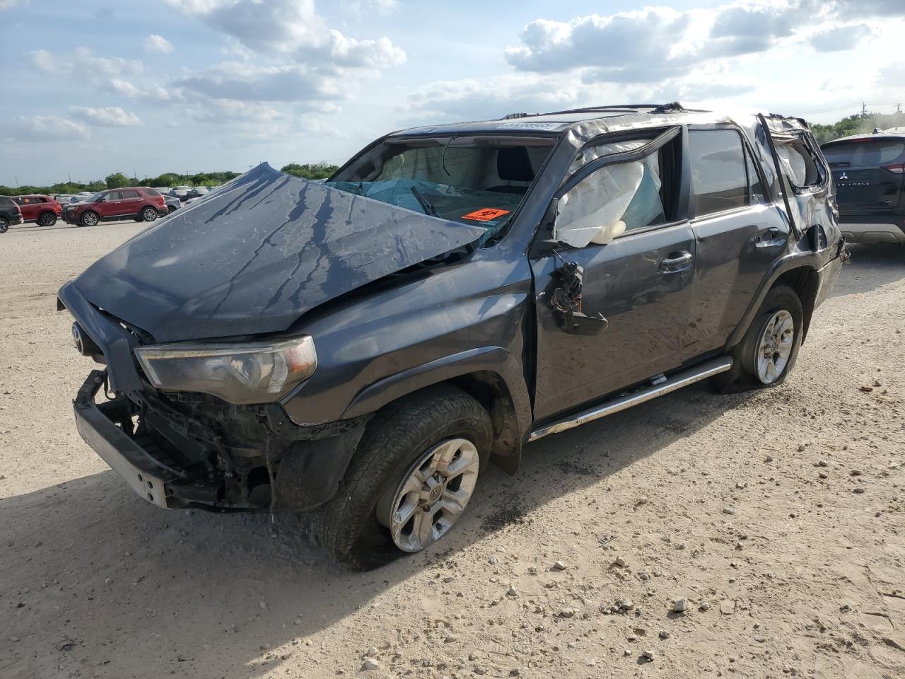 TOYOTA 4RUNNER SR5