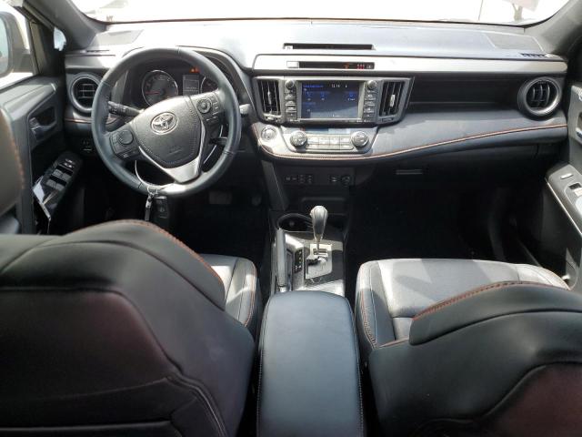 2018 TOYOTA RAV4 SE - 2T3JFREV2JW780589