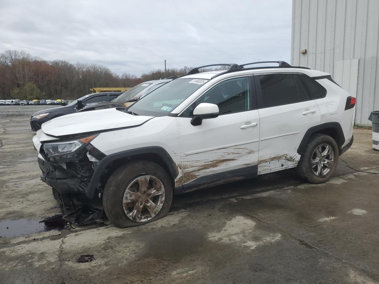 TOYOTA RAV4 XLE