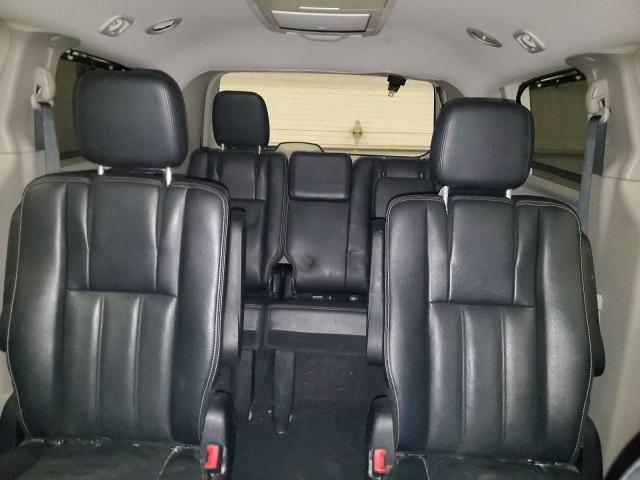 2013 CHRYSLER TOWN & COU - 2C4RC1CG8DR676852