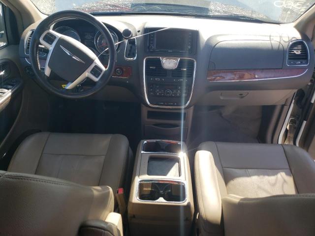 2016 CHRYSLER TOWN & COU - 2C4RC1BG9GR302790