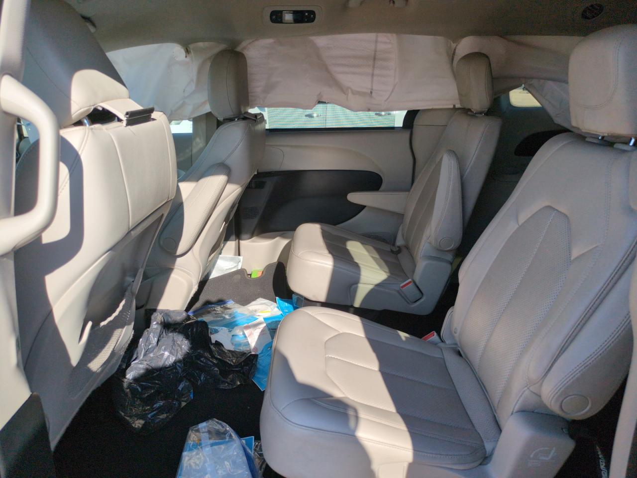 CHRYSLER VOYAGER LXI