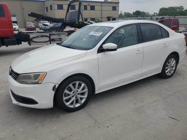 VOLKSWAGEN JETTA SE