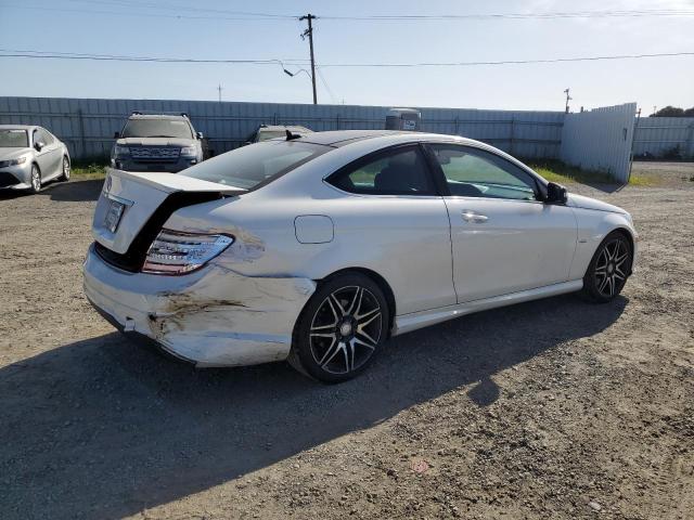 Vin: wddgj4hb1df969971, lot: 54003775, mercedes-benz c-class 250 20133
