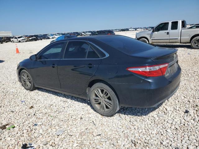 Vin: 4t1bf1fk5fu090622, lot: 52072135, toyota camry le 20152