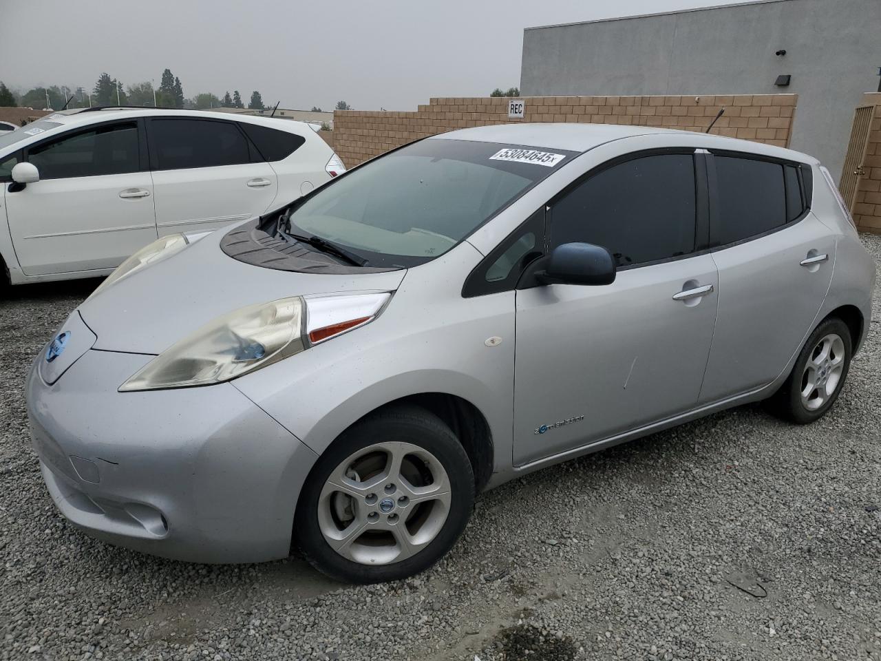 NISSAN LEAF SV