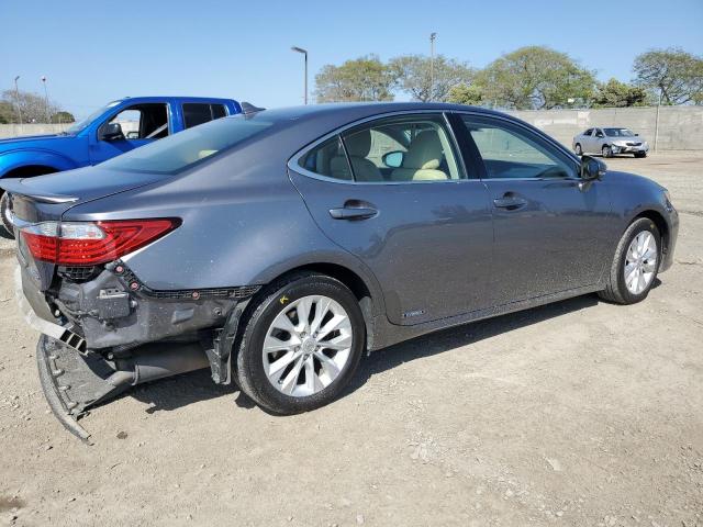 Vin: jthbw1gg5d2016039, lot: 54434295, lexus es300 300h 20133