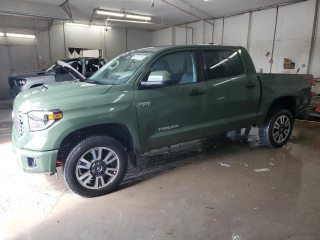 TOYOTA TUNDRA CREWMAX SR5