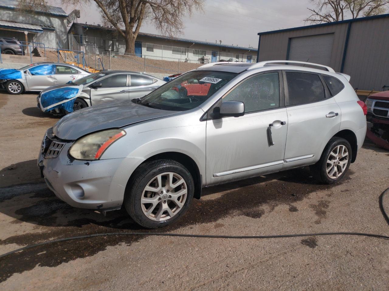 NISSAN ROGUE S