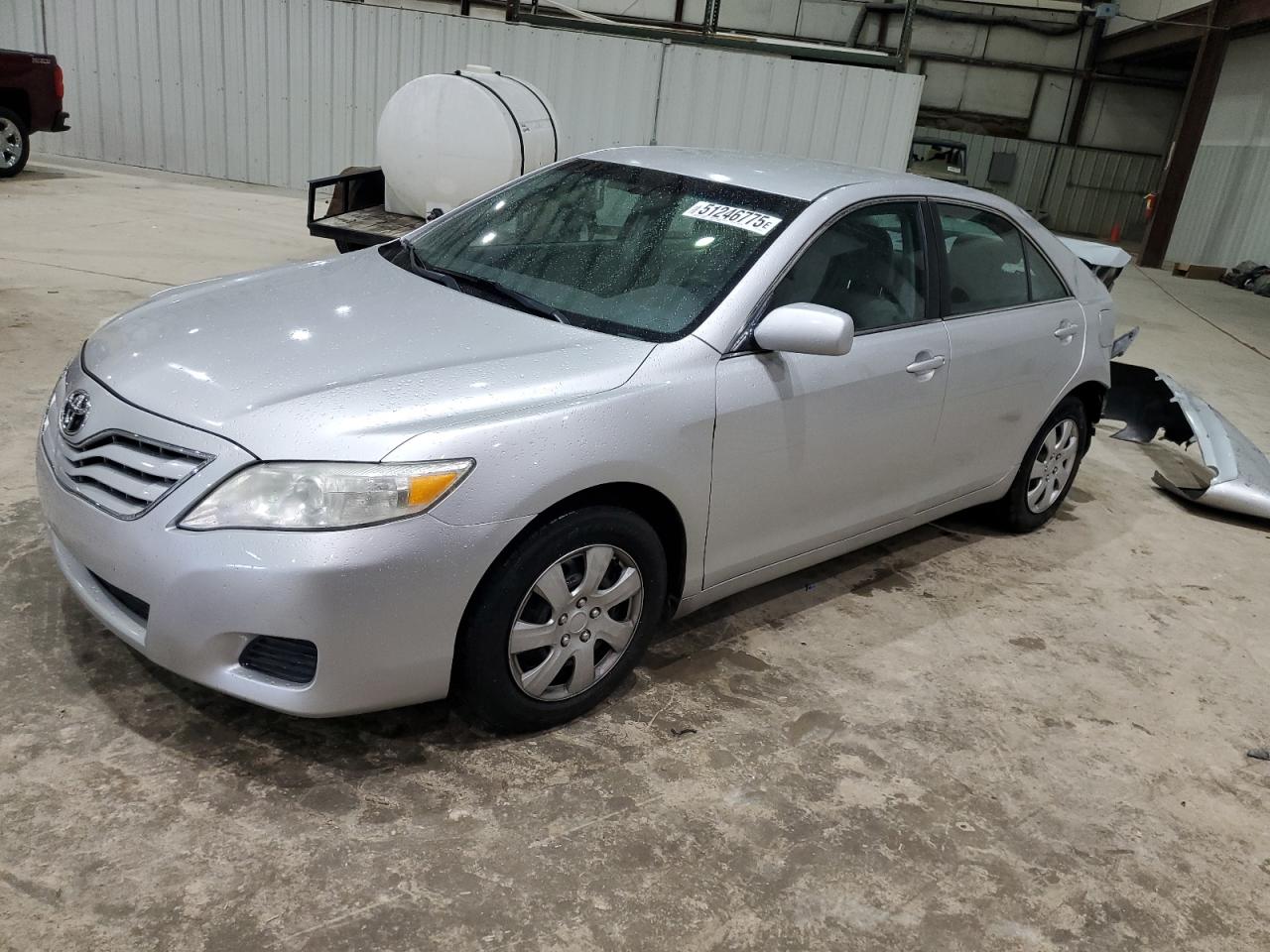 TOYOTA CAMRY BASE