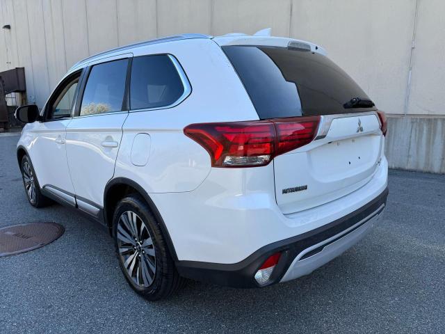 Vin: ja4az3a3xkz022360, lot: 54597035, mitsubishi outlander se 20193