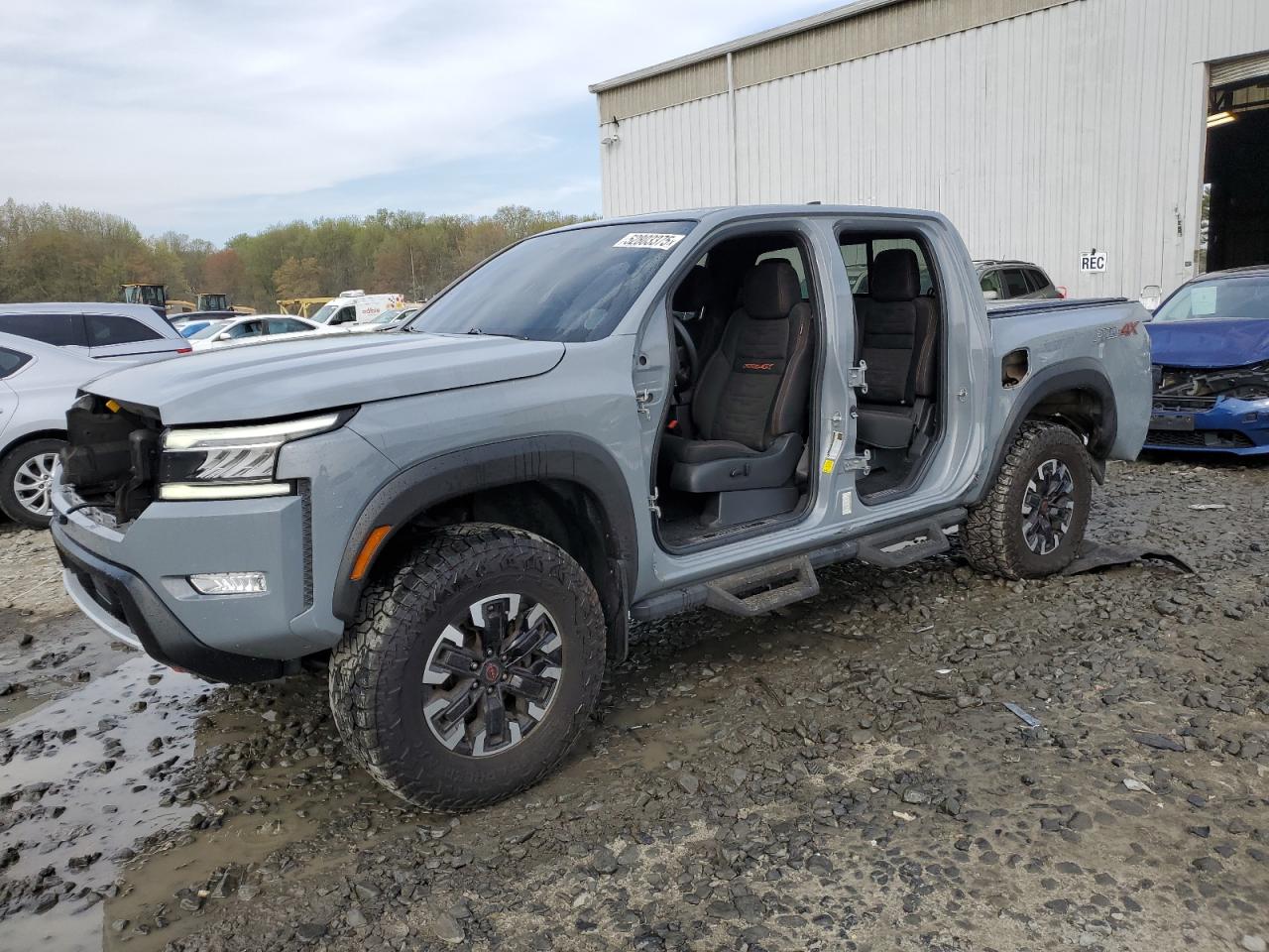 NISSAN FRONTIER S
