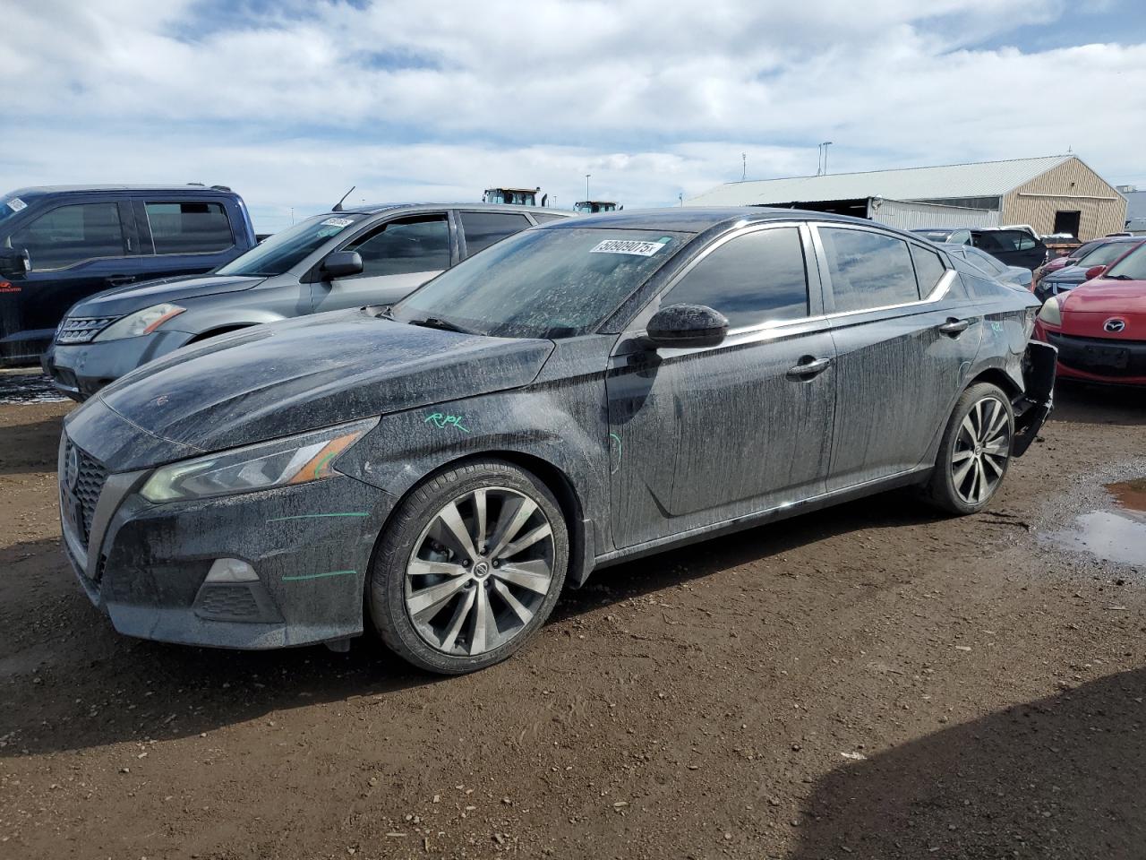 NISSAN ALTIMA SR