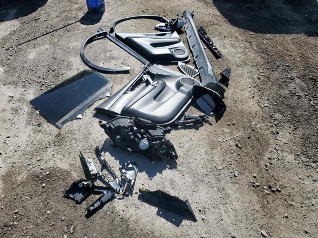 2017 NISSAN ROGUE S - KNMAT2MT0HP569901