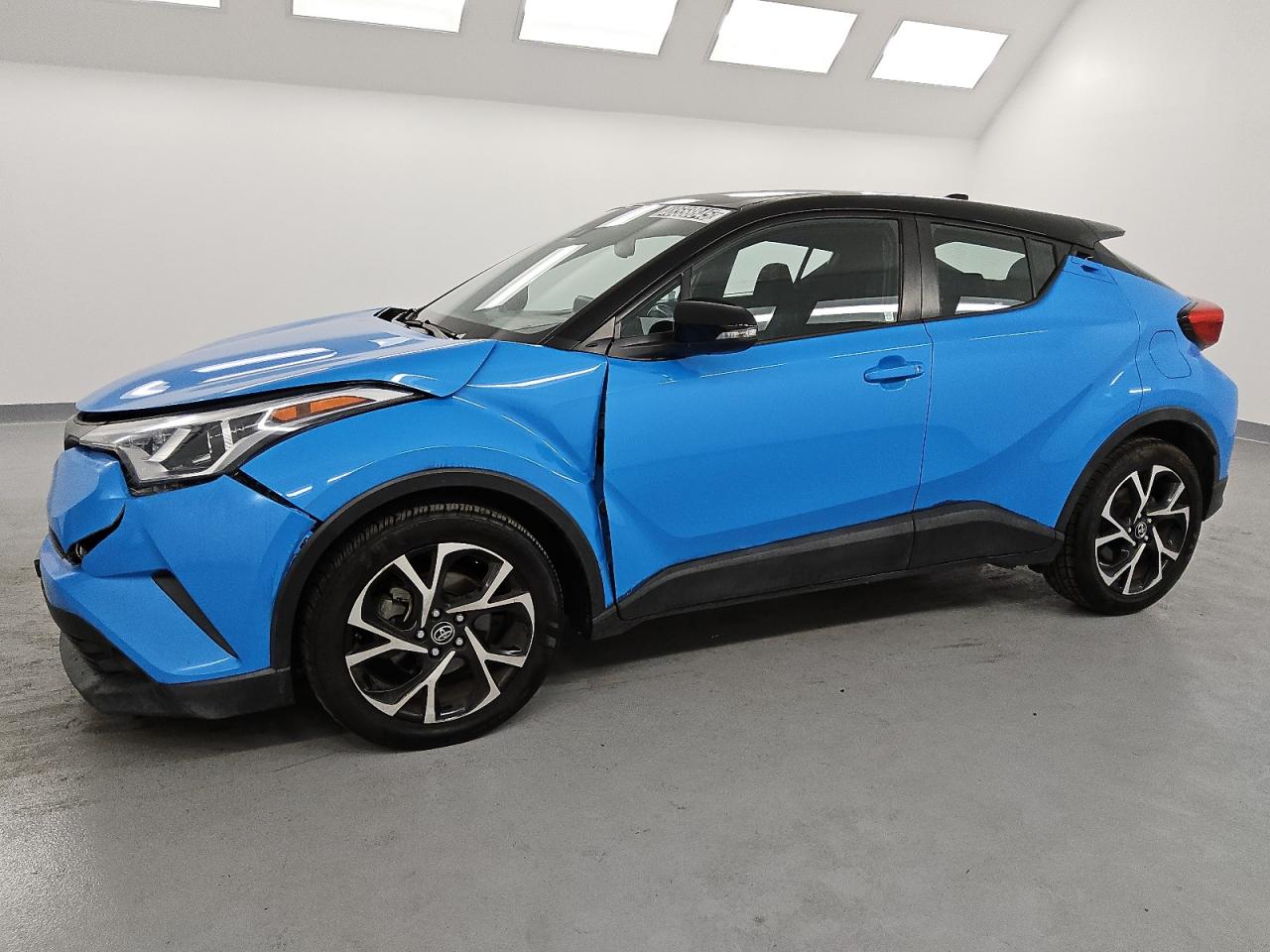TOYOTA C-HR XLE
