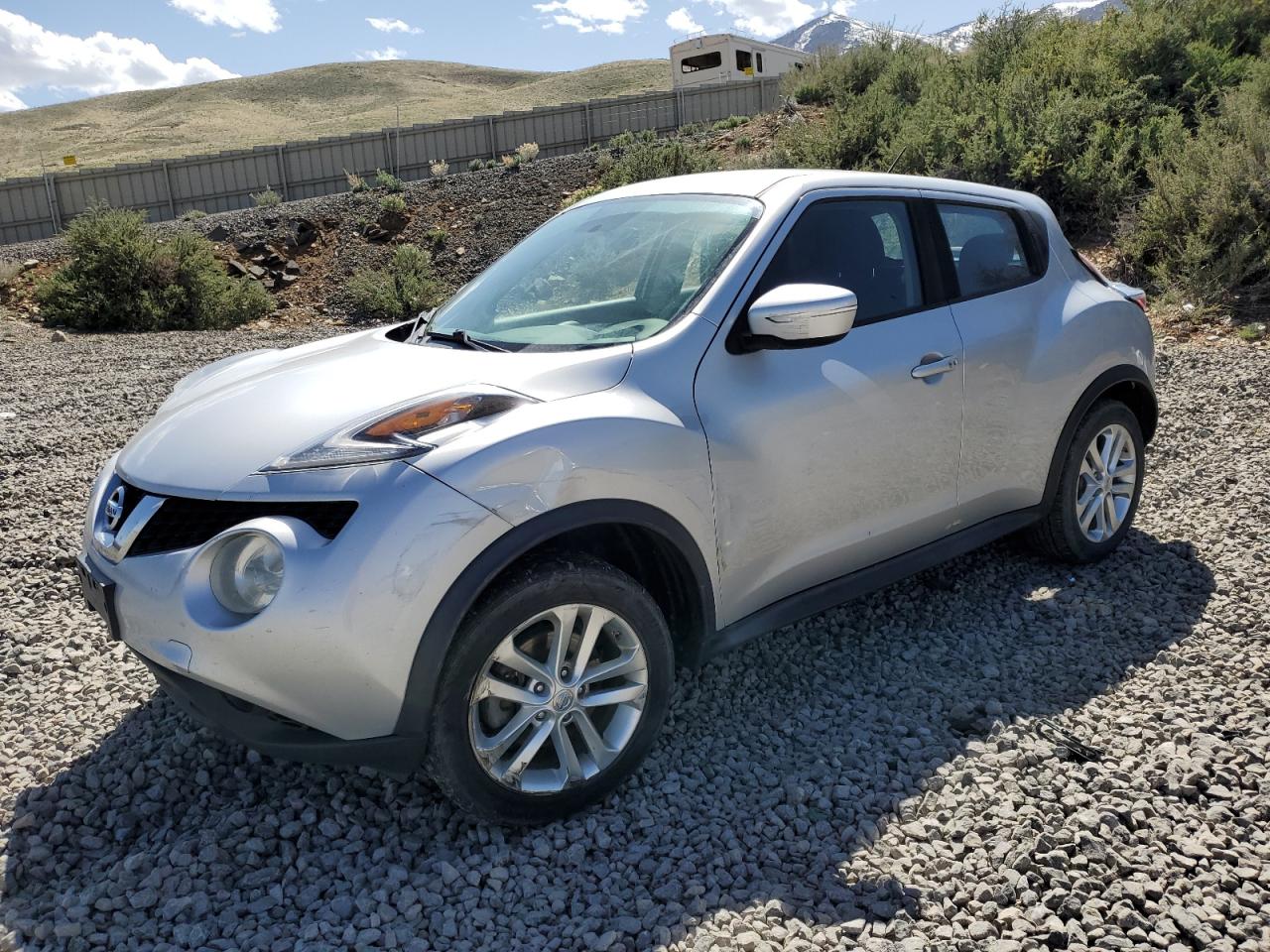 NISSAN JUKE S