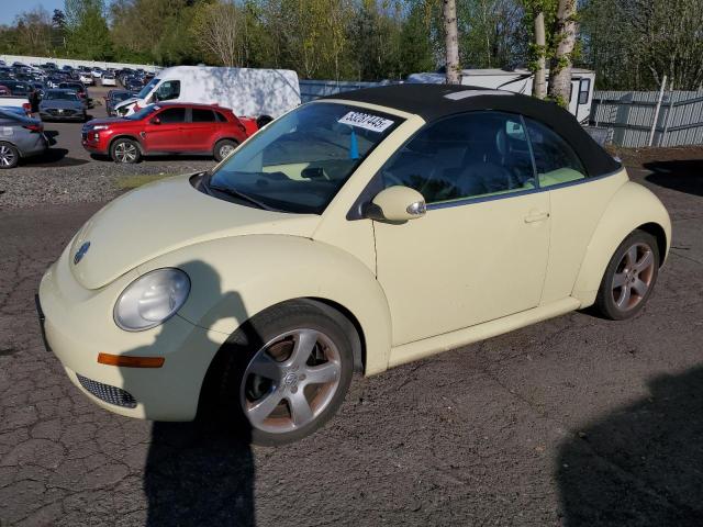 VOLKSWAGEN NEW BEETLE