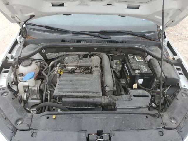 2018 VOLKSWAGEN JETTA SE - 3VWDB7AJ3JM256494