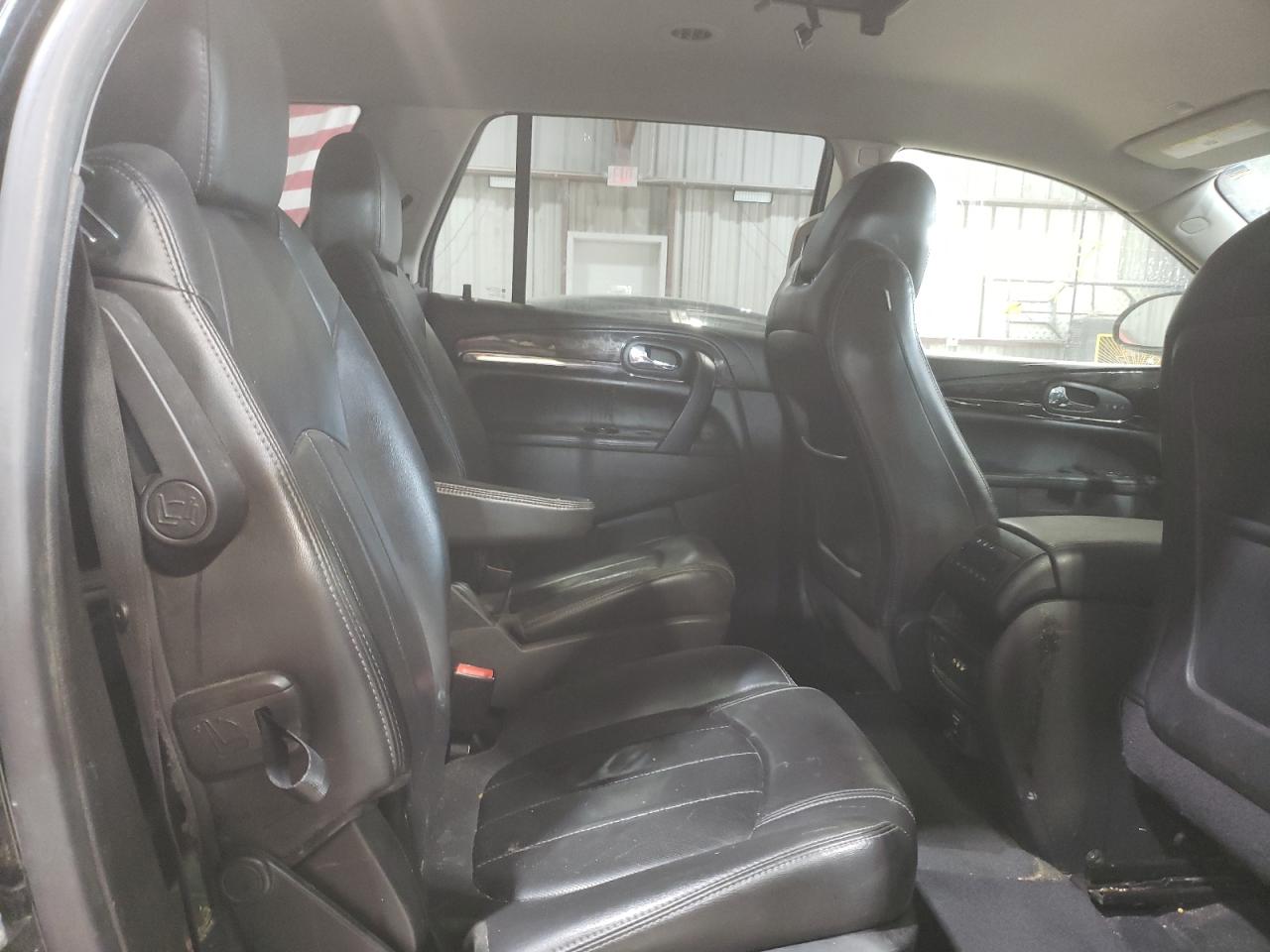 Buick Enclave 2016