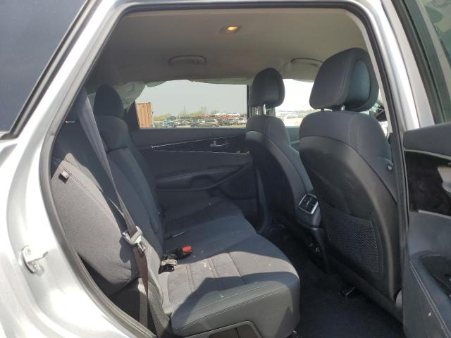 2016 KIA SORENTO LX - 5XYPGDA31GG051697