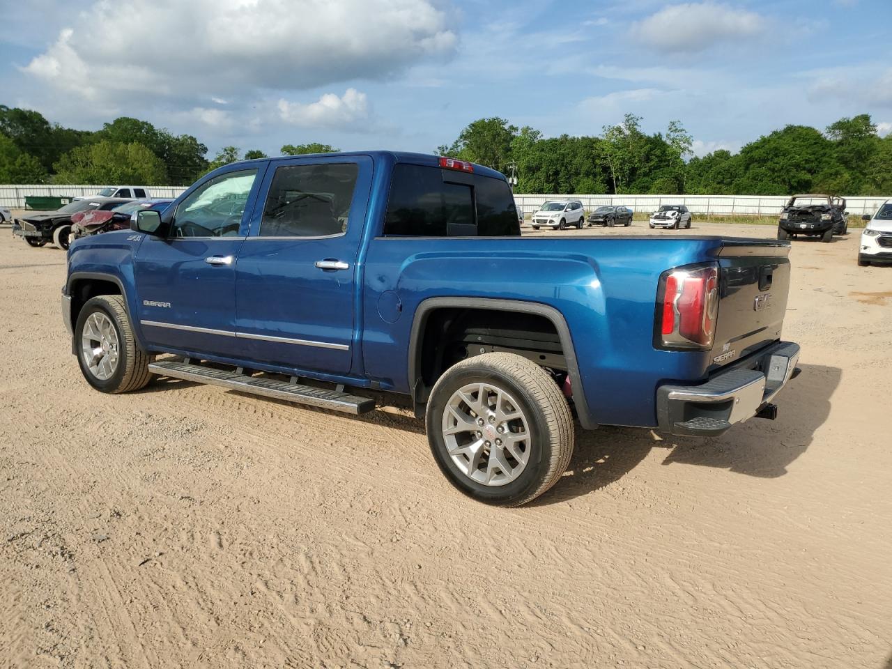 GMC SIERRA K1500 SLT