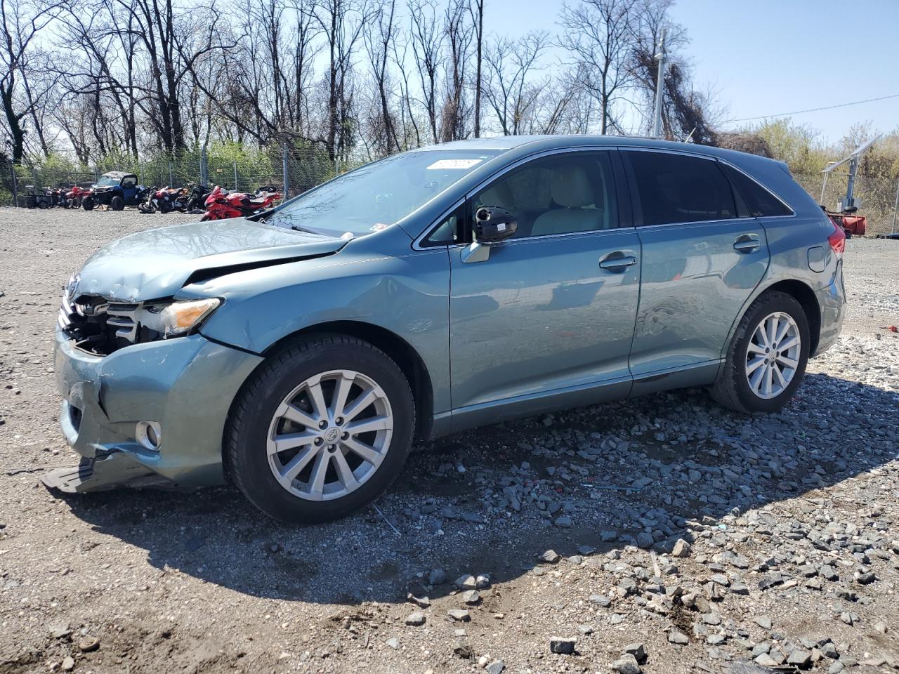TOYOTA VENZA LE