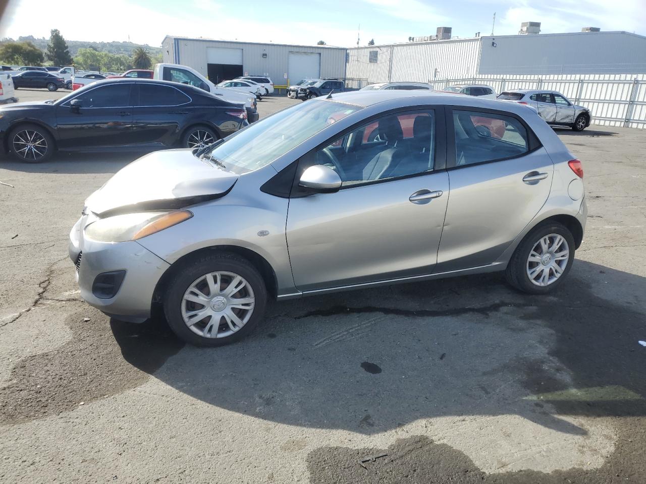 MAZDA 2 MAZDA2