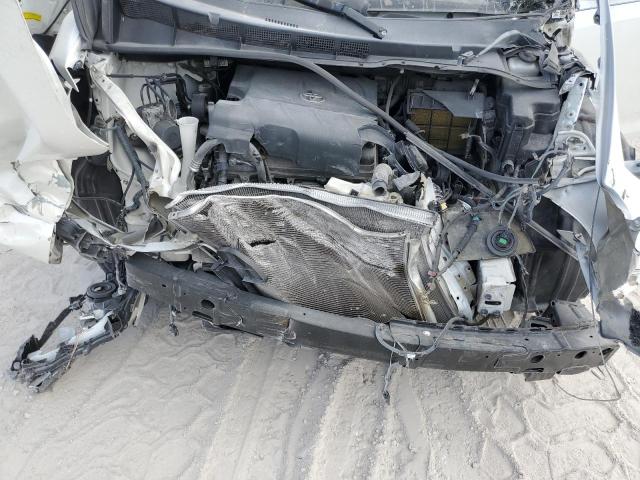 2016 TOYOTA SIENNA XLE 5TDYK3DC8GS739966