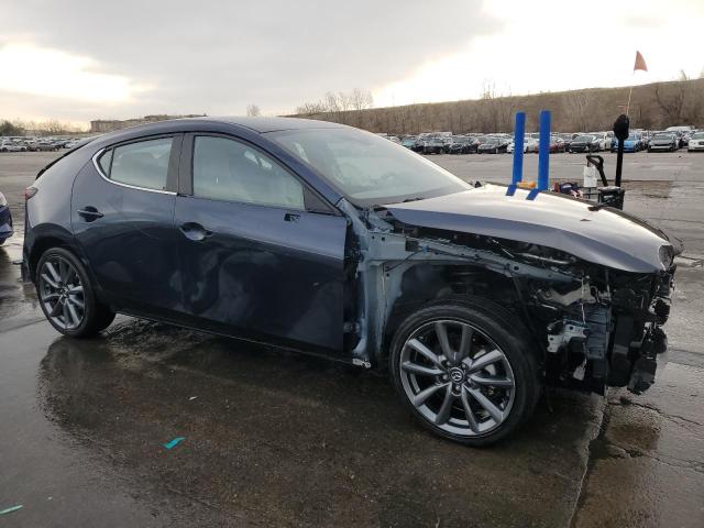Vin: jm1bpalm0l1176022, lot: 51171205, mazda 3 20204