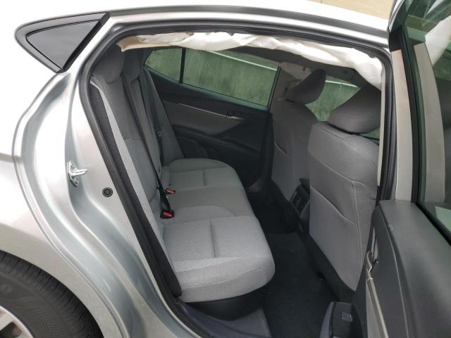 2025 TOYOTA CAMRY XSE 4T1DAACK6SU109572