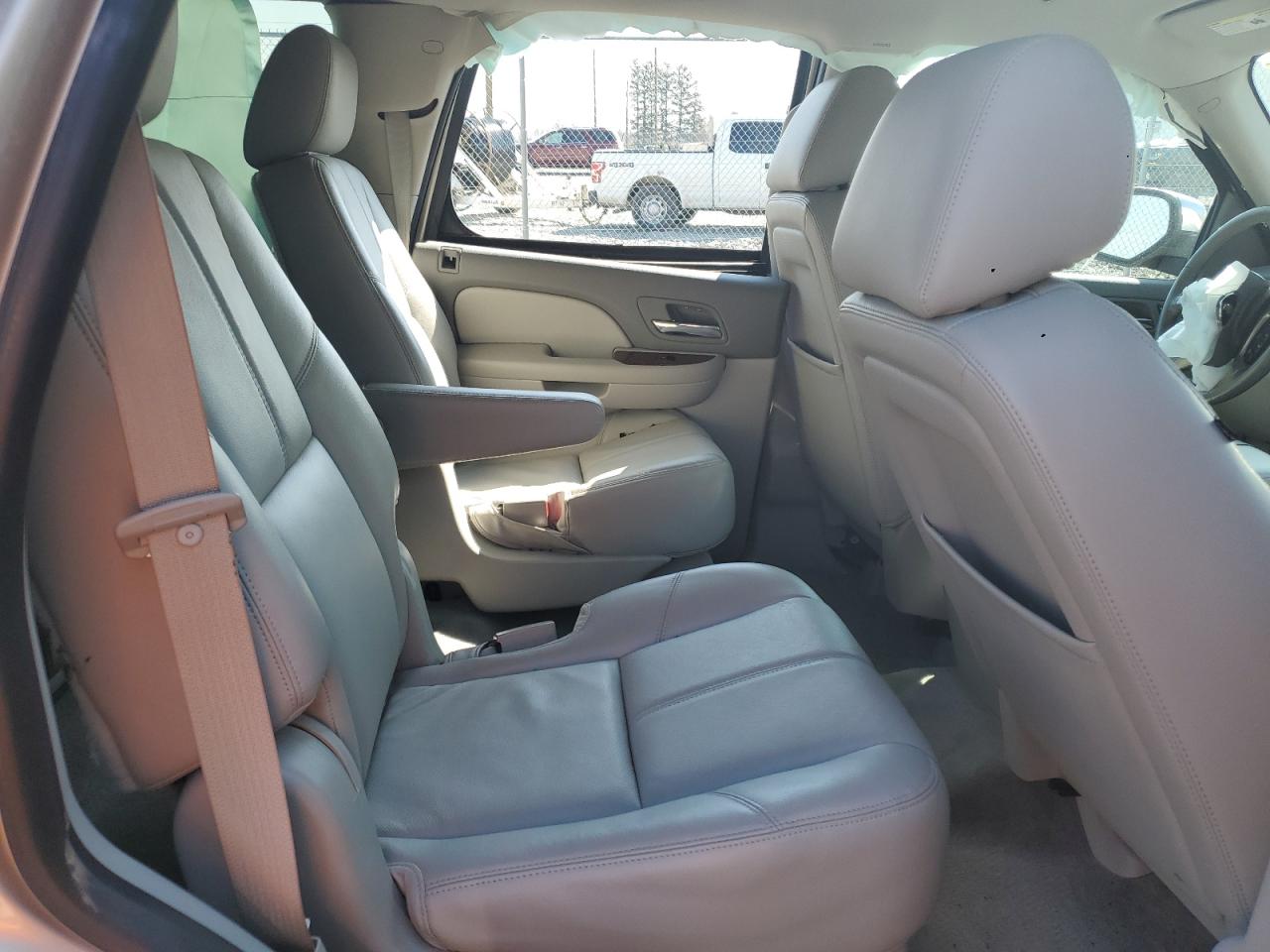 CHEVROLET TAHOE C1500 LT