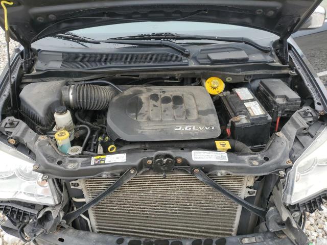 2014 CHRYSLER TOWN & COU - 2C4RC1CG5ER329724