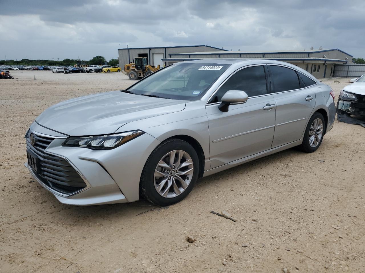 TOYOTA AVALON XLE