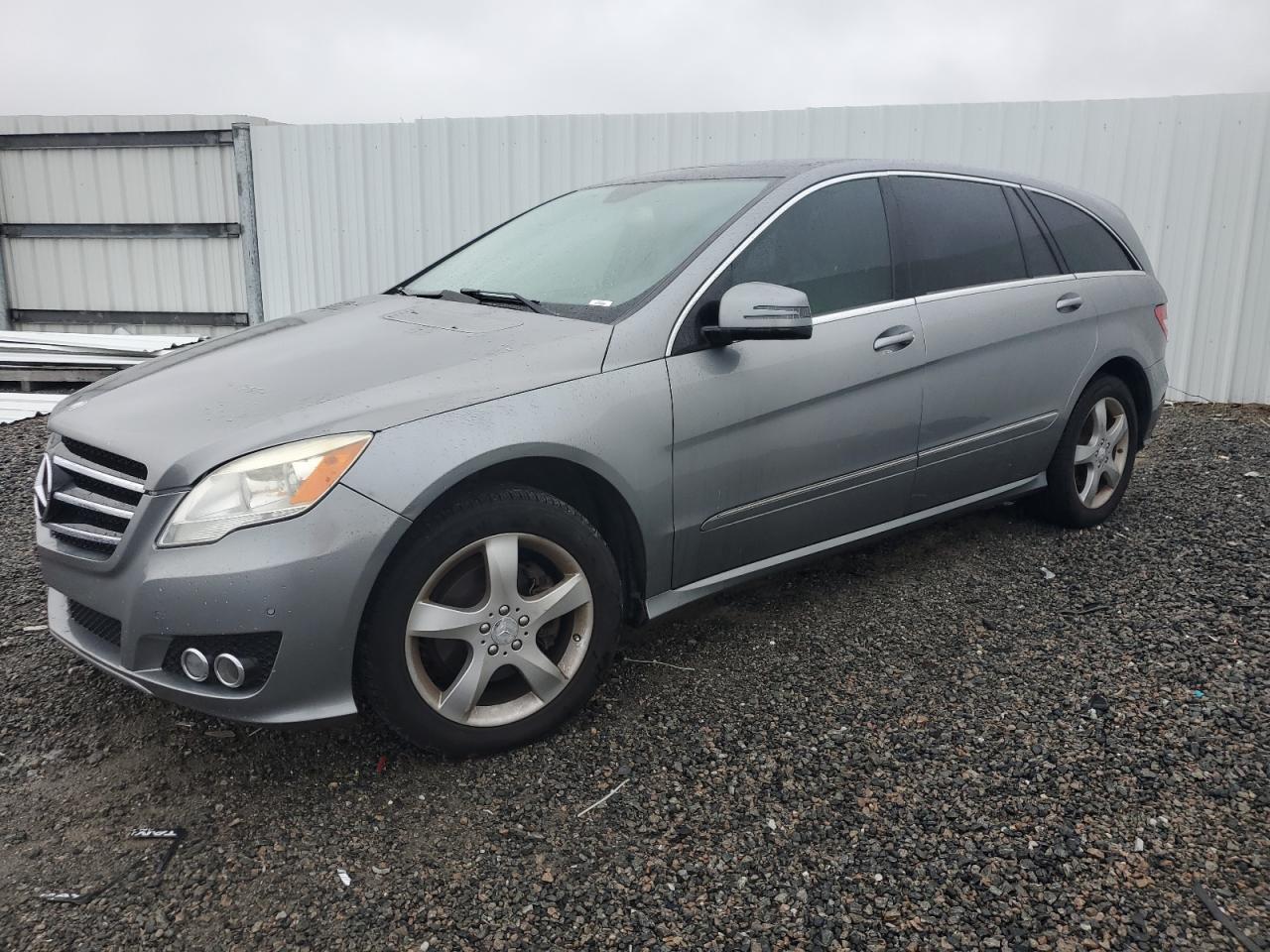 MERCEDES-BENZ R-CLASS 350 4MATIC