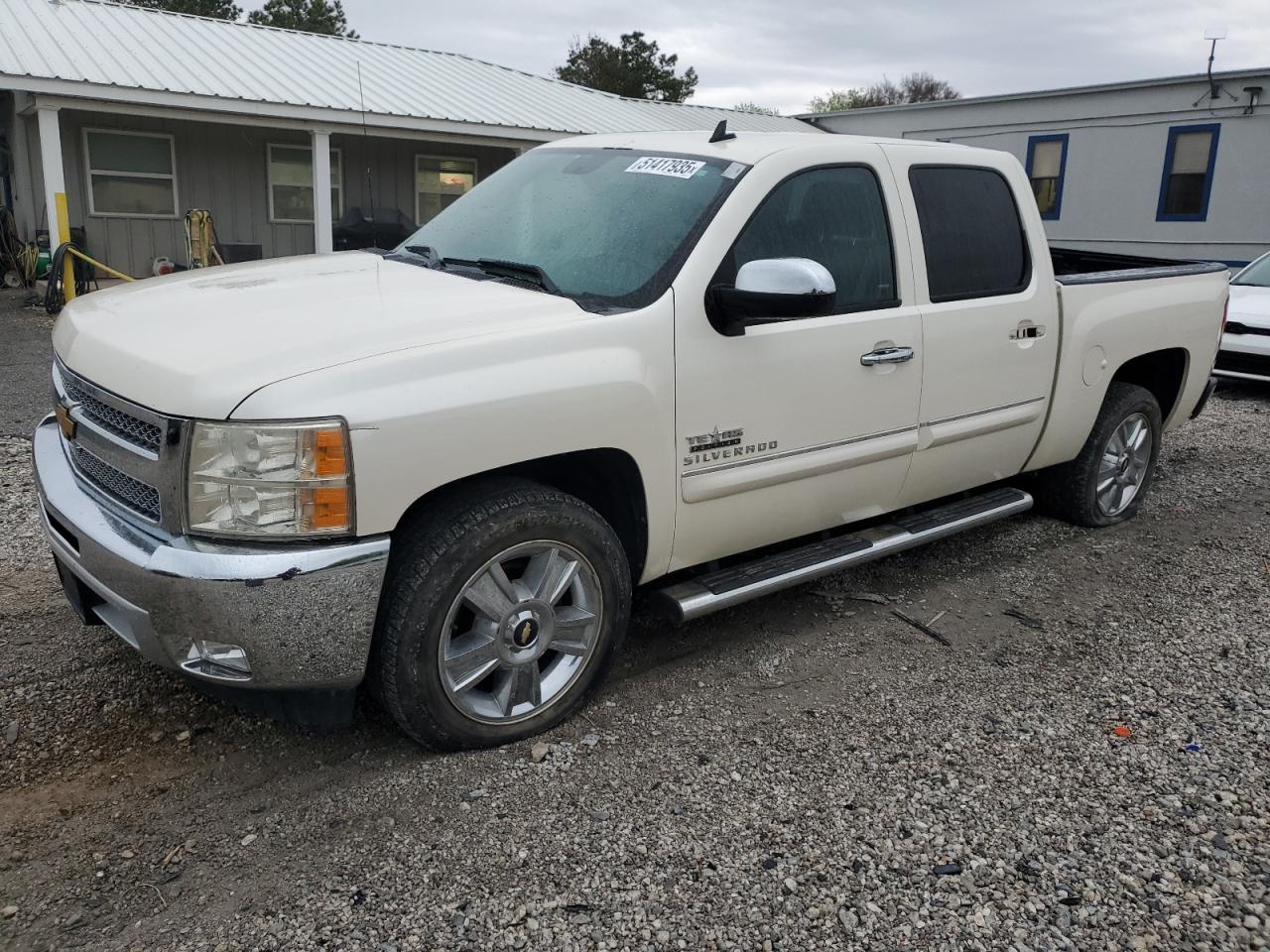CHEVROLET SILVERADO C1500 LT