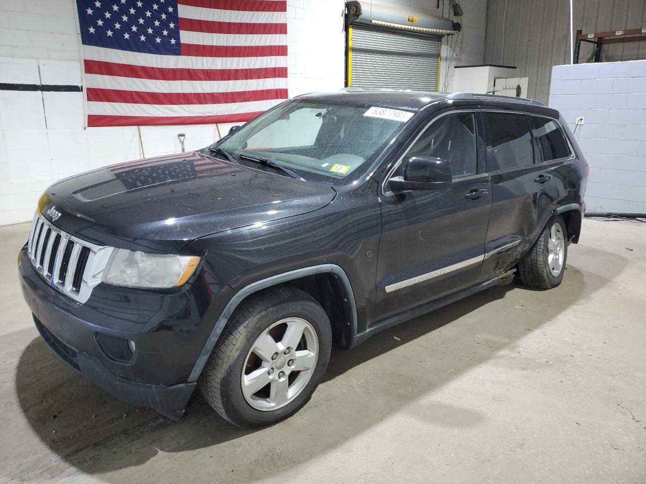 JEEP GRAND CHEROKEE LAREDO