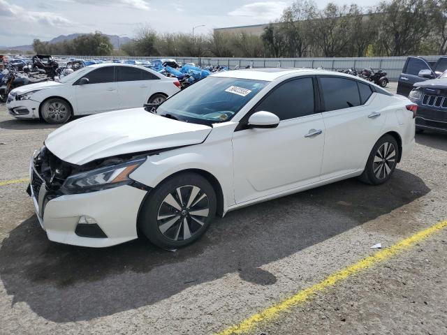NISSAN ALTIMA SV