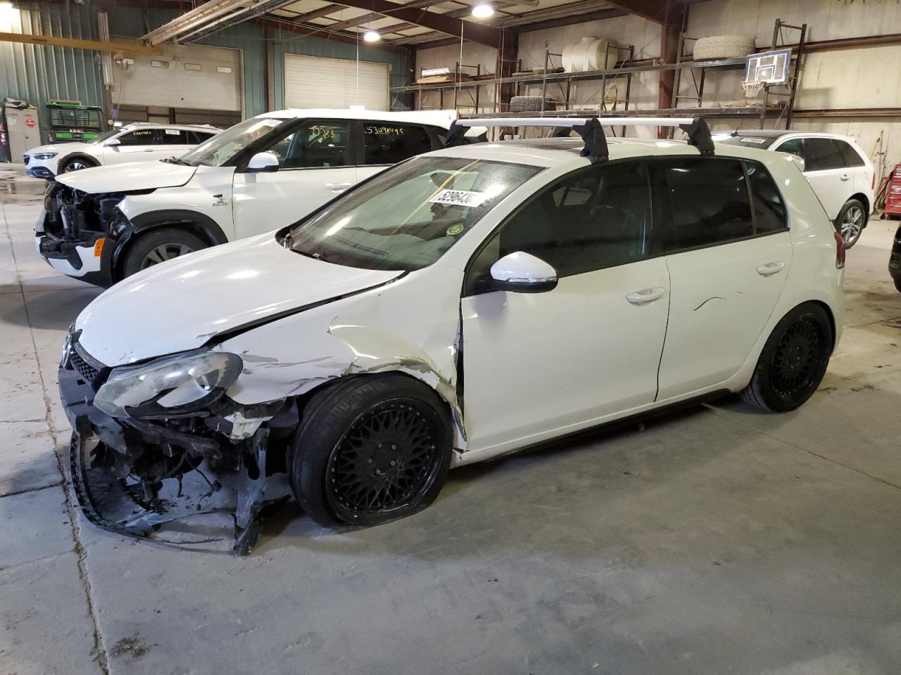 VOLKSWAGEN GOLF GTI