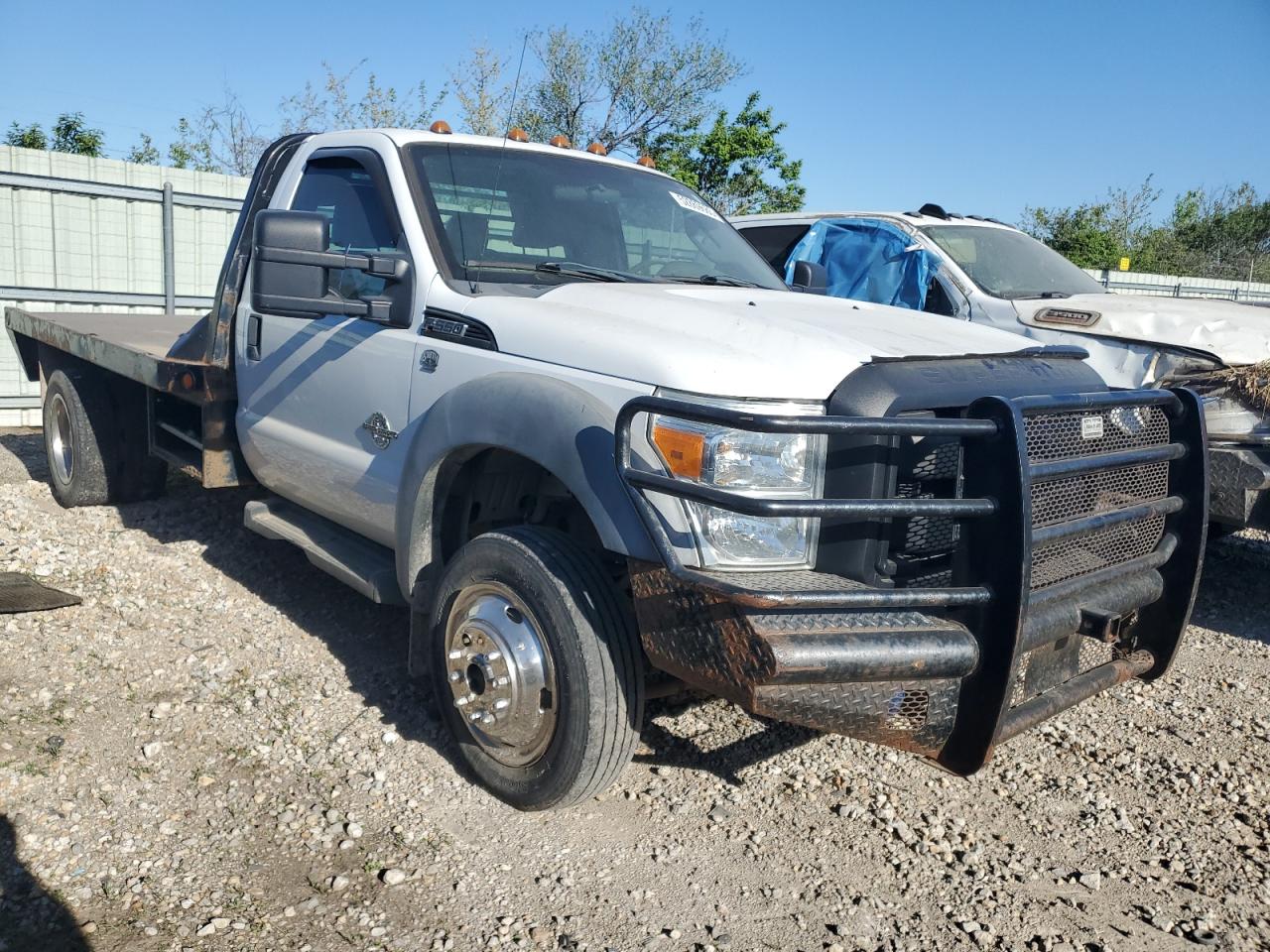 FORD F-550 SUPER DUTY