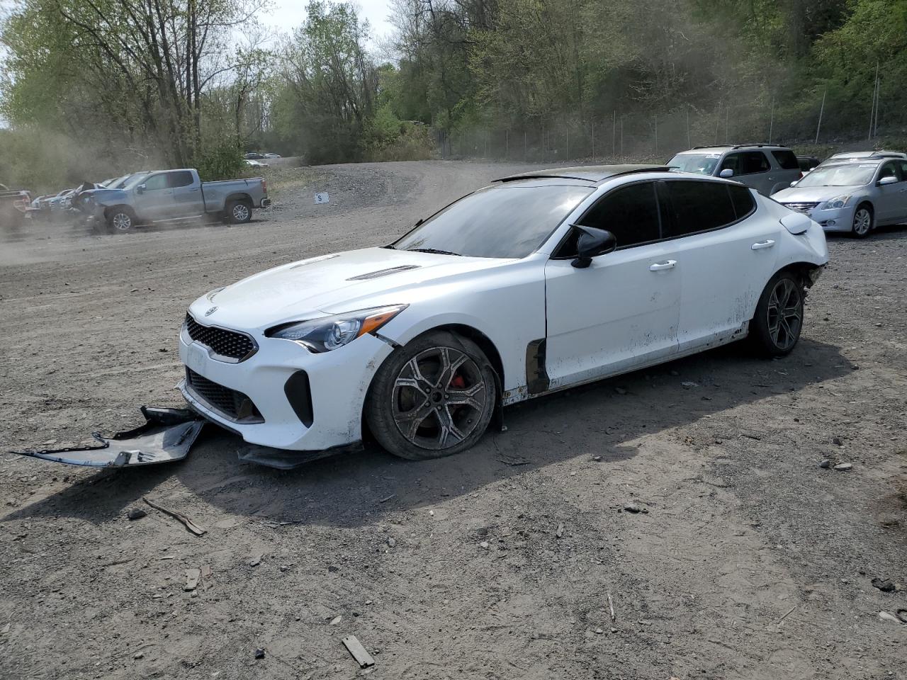KIA STINGER