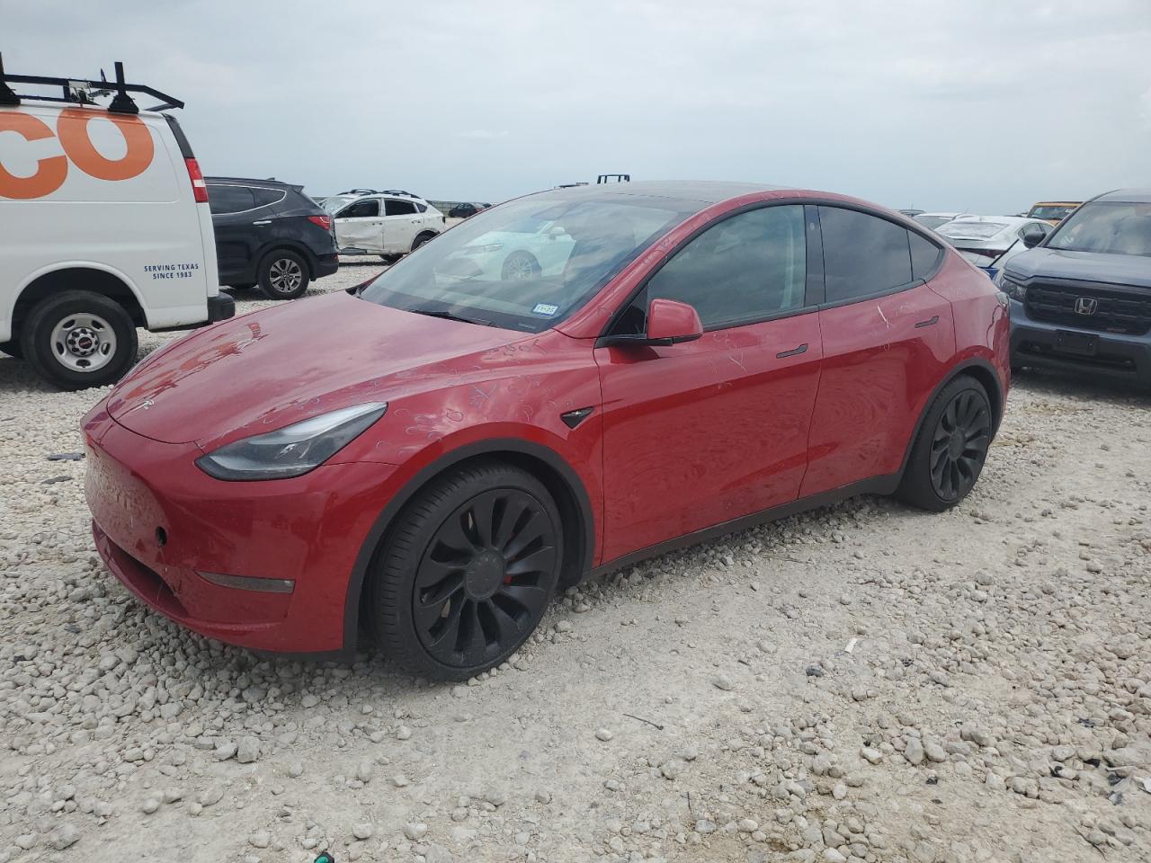 TESLA MODEL Y