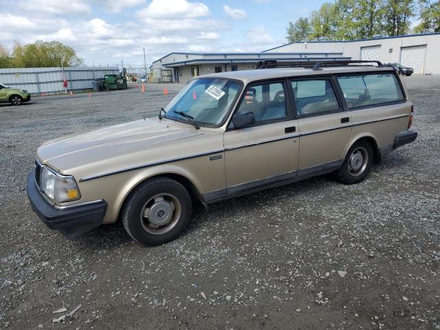 VOLVO 240