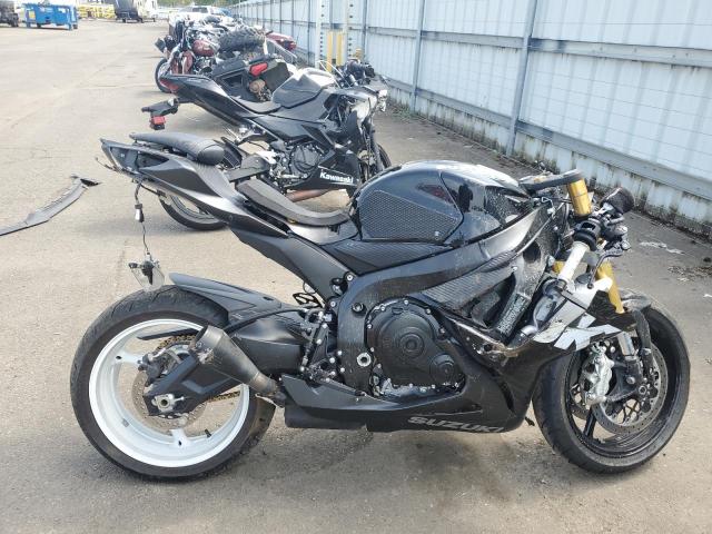 SUZUKI GSX-R750