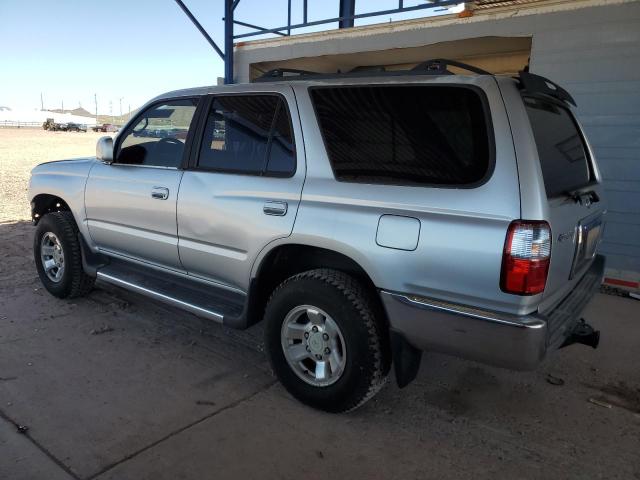TOYOTA 4RUNNER SR 2002 silver  gas JT3GN86R520247946 photo #3