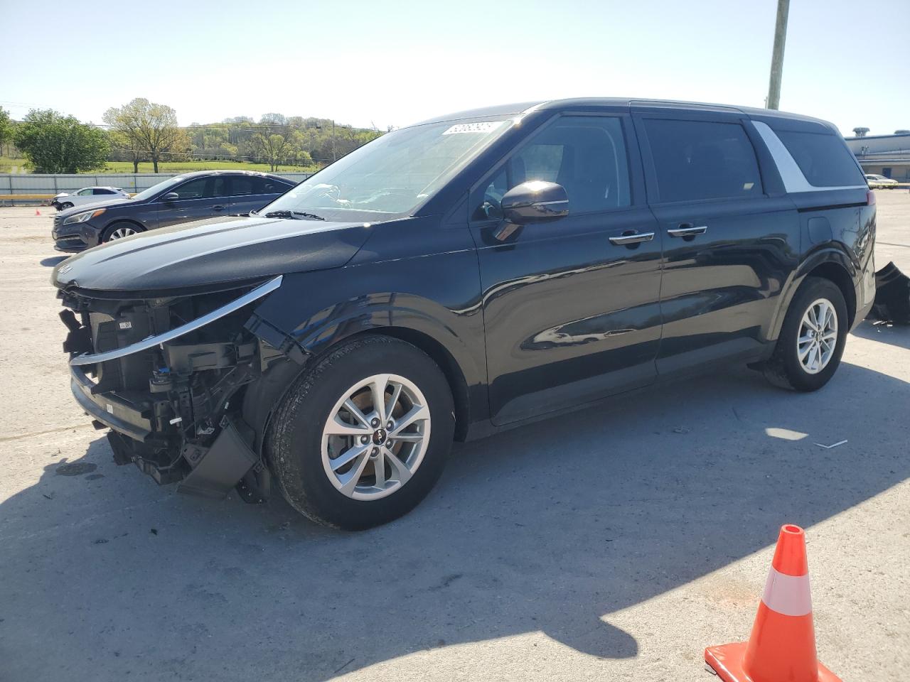 KIA CARNIVAL LX
