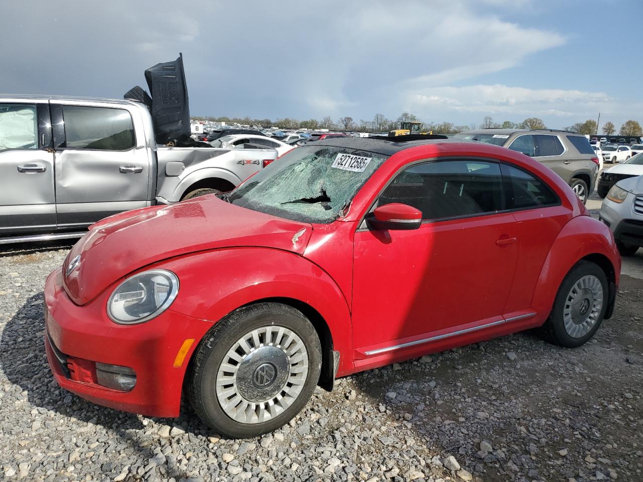 VOLKSWAGEN BEETLE