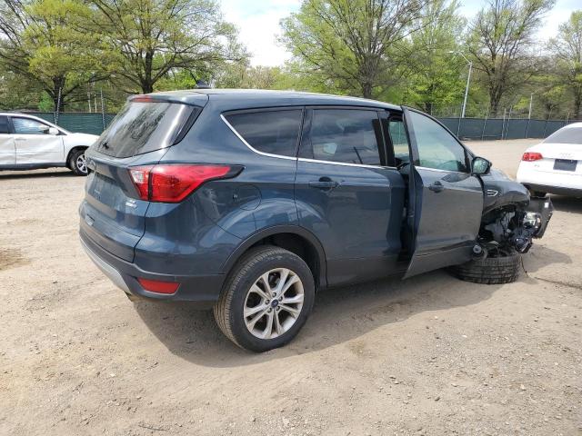 Vin: 1fmcu9gd5kua65075, lot: 53745605, ford escape se 20193