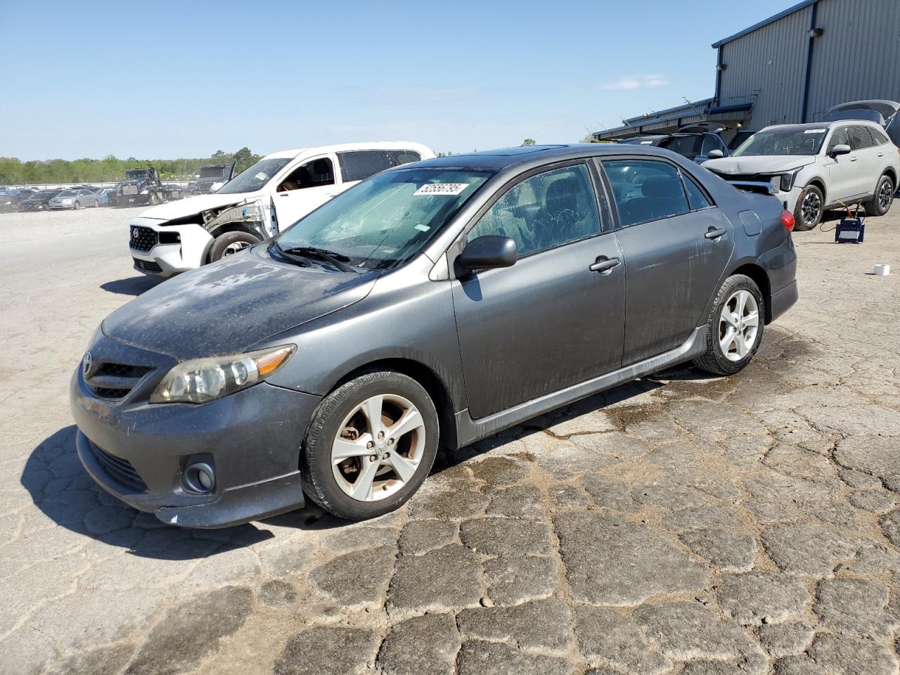 TOYOTA COROLLA BASE